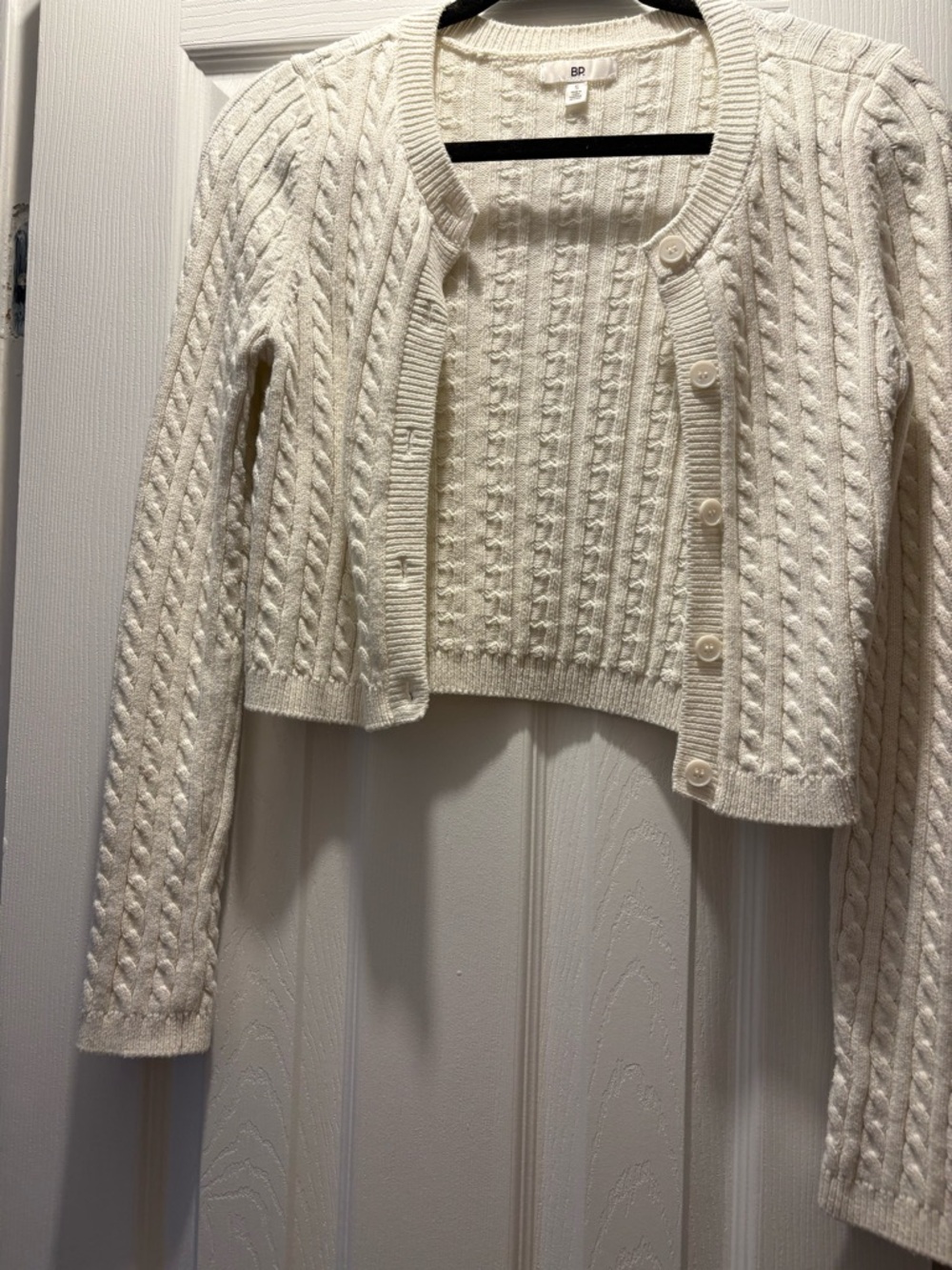 NWOT BP cropped cable cardigan Small